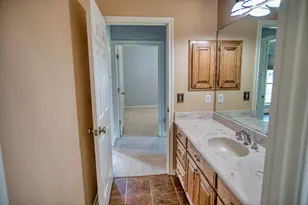 309 Williamsburg, Clute, TX 77531 - Photo 14