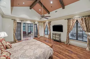 11323 Iris Lee Ln, Houston, TX 77024 - Photo 20