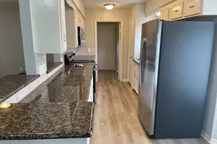 2306 Cambridge Ct N, Galveston, TX 77573 - Photo 4