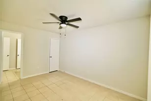 19010 Remington Springs Dr, Houston, TX 77073 - Photo 16