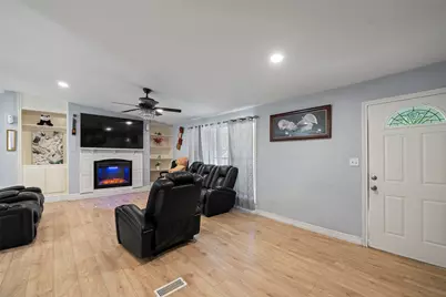 2061 Road 5100, Cleveland, TX 77327 - Photo 2