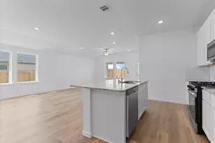 1511 Shimmering Ocean Wy, Iowa Colony, TX 77583 - Photo 10