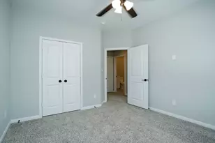 14010 Longstreet Building 19, Willis, TX 77318 - Photo 24