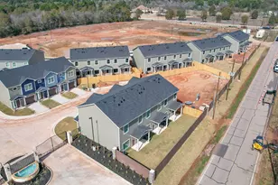 14010 Longstreet Building 19, Willis, TX 77318 - Photo 2