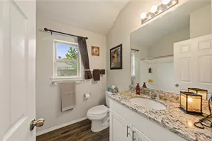 9813 Cold Creek Dr, Conroe, TX 77306 - Photo 10