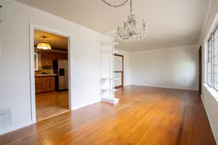 6038 Belcrest St, Houston, TX 77033 - Photo 6