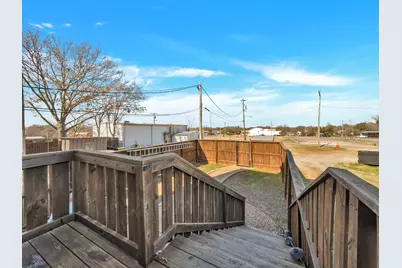 106 W Main Street, Pilot Point, TX 76258 - Photo 34