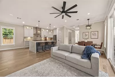 301 Vincent Street, Houston, TX 77009 - Photo 16