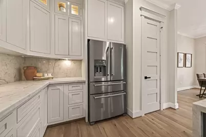 301 Vincent Street, Houston, TX 77009 - Photo 12