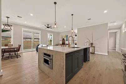 301 Vincent Street, Houston, TX 77009 - Photo 14