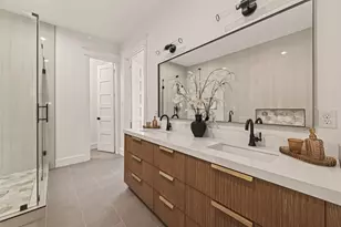 301 Vincent St, Houston, TX 77009 - Photo 22