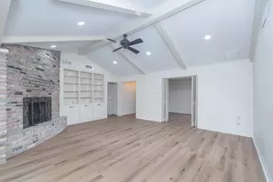 921 Victoria Dr, Richmond, TX 77469 - Photo 8