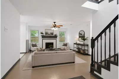 97 N Hollylaurel Circle, The Woodlands, TX 77382 - Photo 2