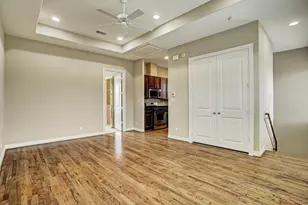 3830 Center Plaza Dr, Houston, TX 77007 - Photo 4