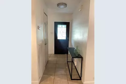 13 Canyon Oak Lane, The Woodlands, TX 77380 - Photo 4