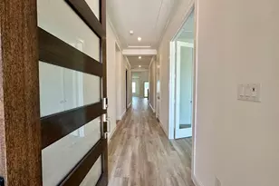 918 Groundwater Wy, League City, TX 77546 - Photo 2