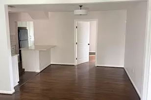 1406 Kirwin St, Galveston, TX 77551 - Photo 2