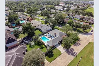 1814 Antigua Lane, Houston, TX 77058 - Photo 44