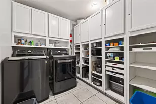 1814 Antigua Ln, Houston, TX 77058 - Photo 14