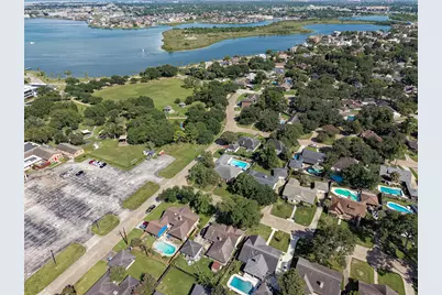 1814 Antigua Lane, Houston, TX 77058 - Photo 44