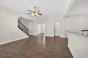 10623 Paula Bluff Ln, Cypress, TX 77433 - Photo 14
