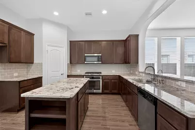 10623 Paula Bluff Lane, Cypress, TX 77433 - Photo 18