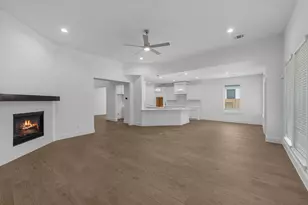2943 Belle Tree Ln, Katy, TX 77493 - Photo 6