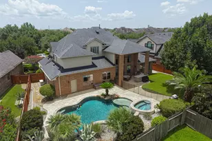 2414 Fairbreeze Dr, Katy, TX 77494 - Photo 2