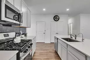 3019 Live Springs Ct, Rosenberg, TX 77471 - Photo 14