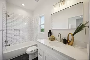 3504 Caplin St, Houston, TX 77026 - Photo 22