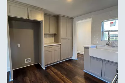 7356 Cayton Street, Houston, TX 77061 - Photo 2