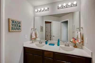 3022 Vales Point Drive, Fresno, TX 77545 - Photo 14