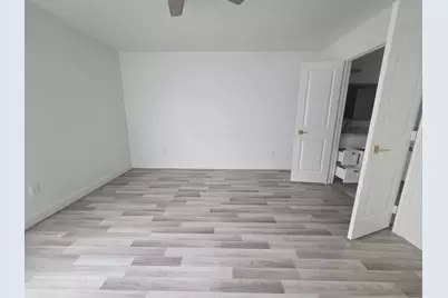 42 County Road-5102L, Cleveland, TX 77327 - Photo 10