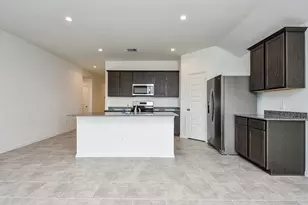 7519 Fierce Friesian Ln, Rosharon, TX 77583 - Photo 8