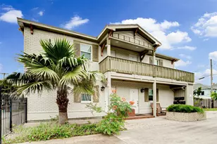 1820 Ave O 1/2, Galveston, TX 77550 - Photo 22