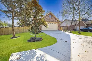 3818 Springcrest, Montgomery, TX 77356 - Photo 2