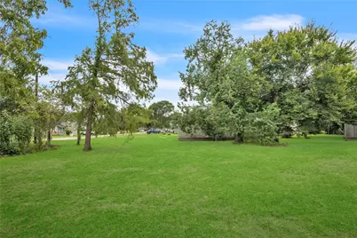 108 Woodland Road, Lake Jackson, TX 77566 - Photo 40