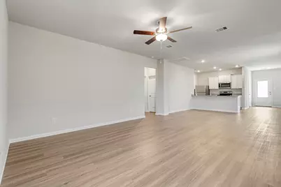 8025 Vanilla Orchid Drive, Houston, TX 77016 - Photo 4