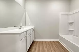 8025 Vanilla Orchid Dr, Houston, TX 77016 - Photo 6