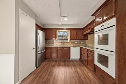 4215 Long Grove Drive, Seabrook, TX 77586 - Photo 14