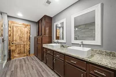 9739 Cherokee Street, Baytown, TX 77521 - Photo 12