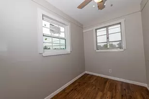 7110 McHenry St, Houston, TX 77087 - Photo 6