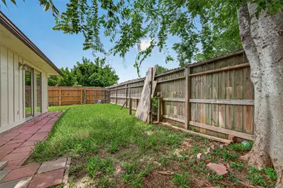 10814 Parkland Woods Drive, Sugar Land, TX 77498 - Photo 34