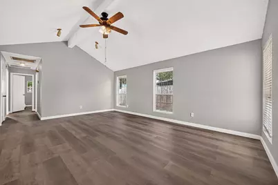 10814 Parkland Woods Drive, Sugar Land, TX 77498 - Photo 22