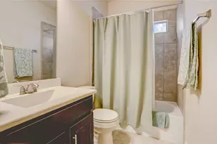 14230 Rim Side Trl, Houston, TX 77045 - Photo 18