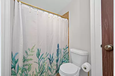 1 Still Glen Court, The Woodlands, TX 77381 - Photo 28