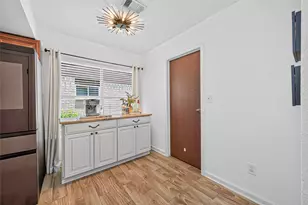 1 Still Glen Ct, The Woodlands, TX 77381 - Photo 18