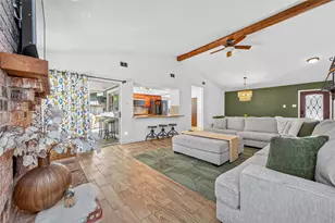 1 Still Glen Ct, The Woodlands, TX 77381 - Photo 14