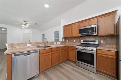 7042 Durango Creek Lane, Katy, TX 77449 - Photo 14