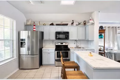 418 Sun River Lane, Dickinson, TX 77539 - Photo 4